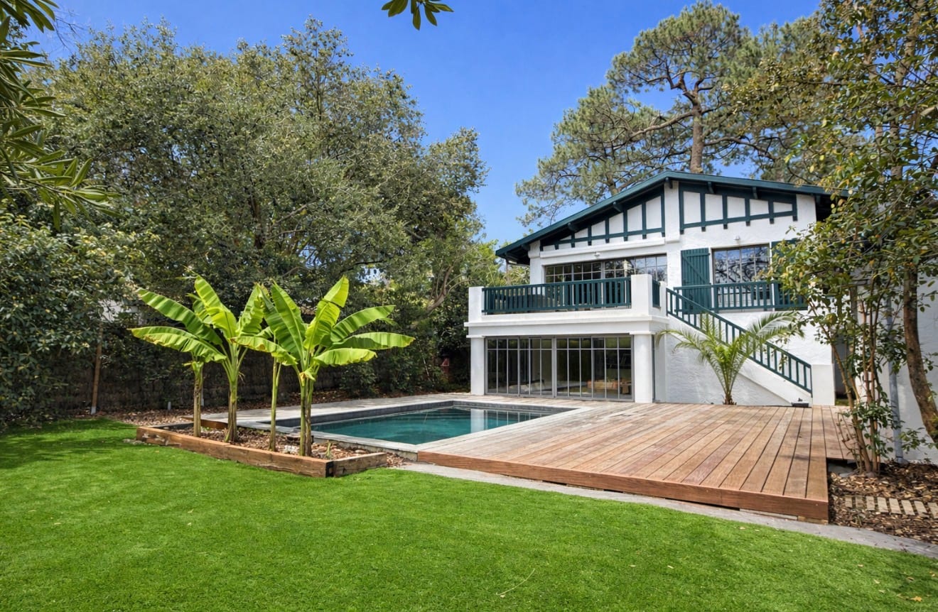 Extérieur de la Villa Sagaretchea à Pyla-sur-Mer